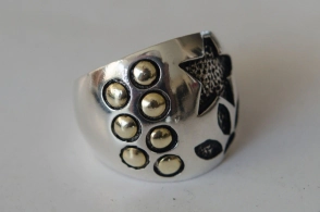 ANI263 Anillo bombé con estrellitas - 