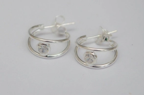 AR1005 Aros doble argolla cubic 1.3cm