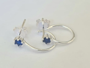 AR1344 Aros argollas cubic pasante 1.3cm azul