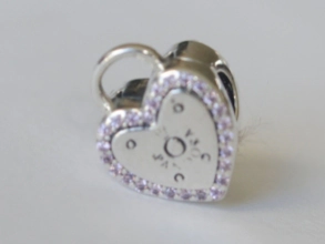 DI382 Dije pandora corazón candado -