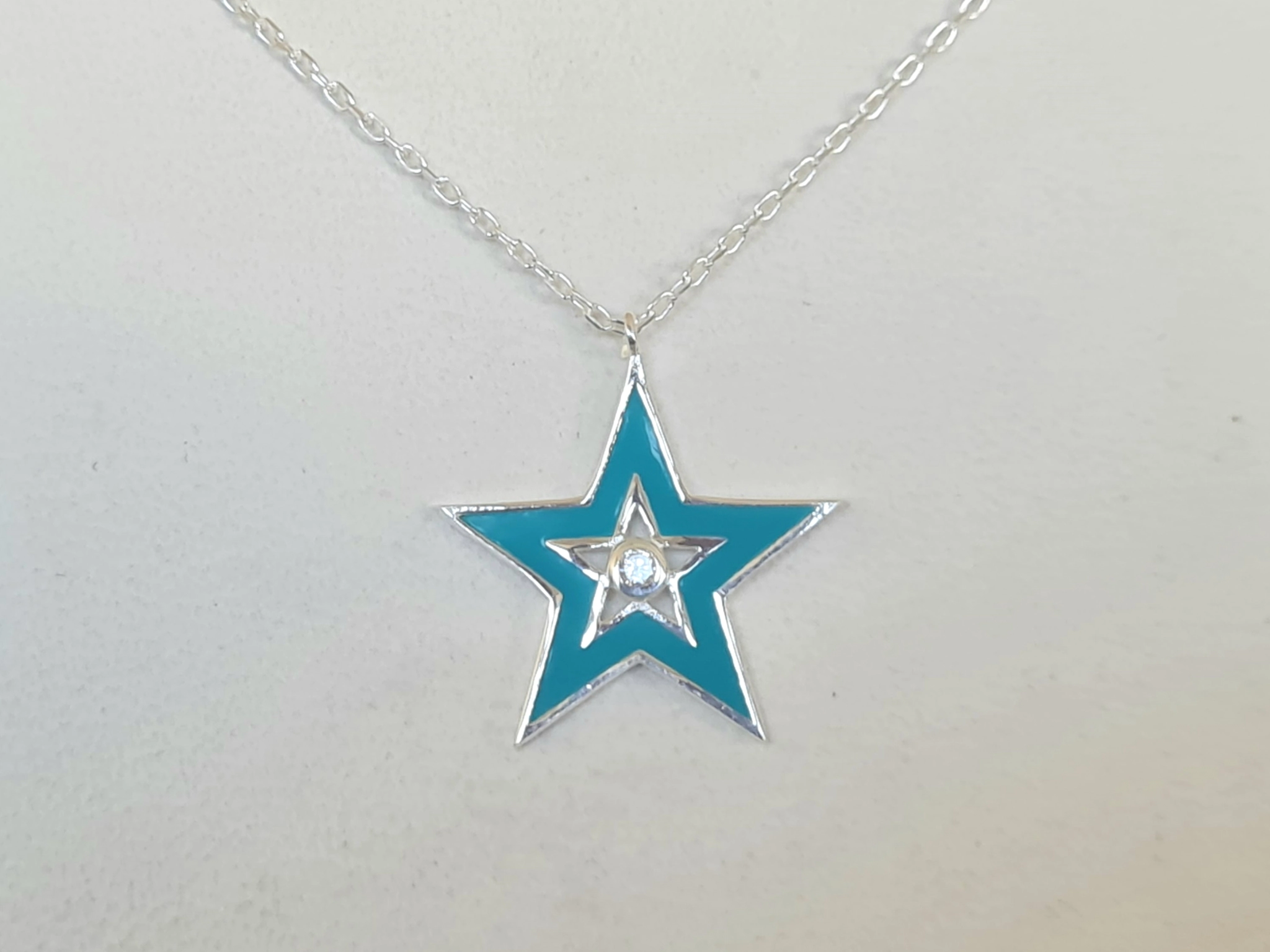 CA965 Cadena con dije estrella verde 42+3cm
