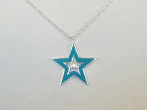 CA965 Cadena con dije estrella verde 42+3cm