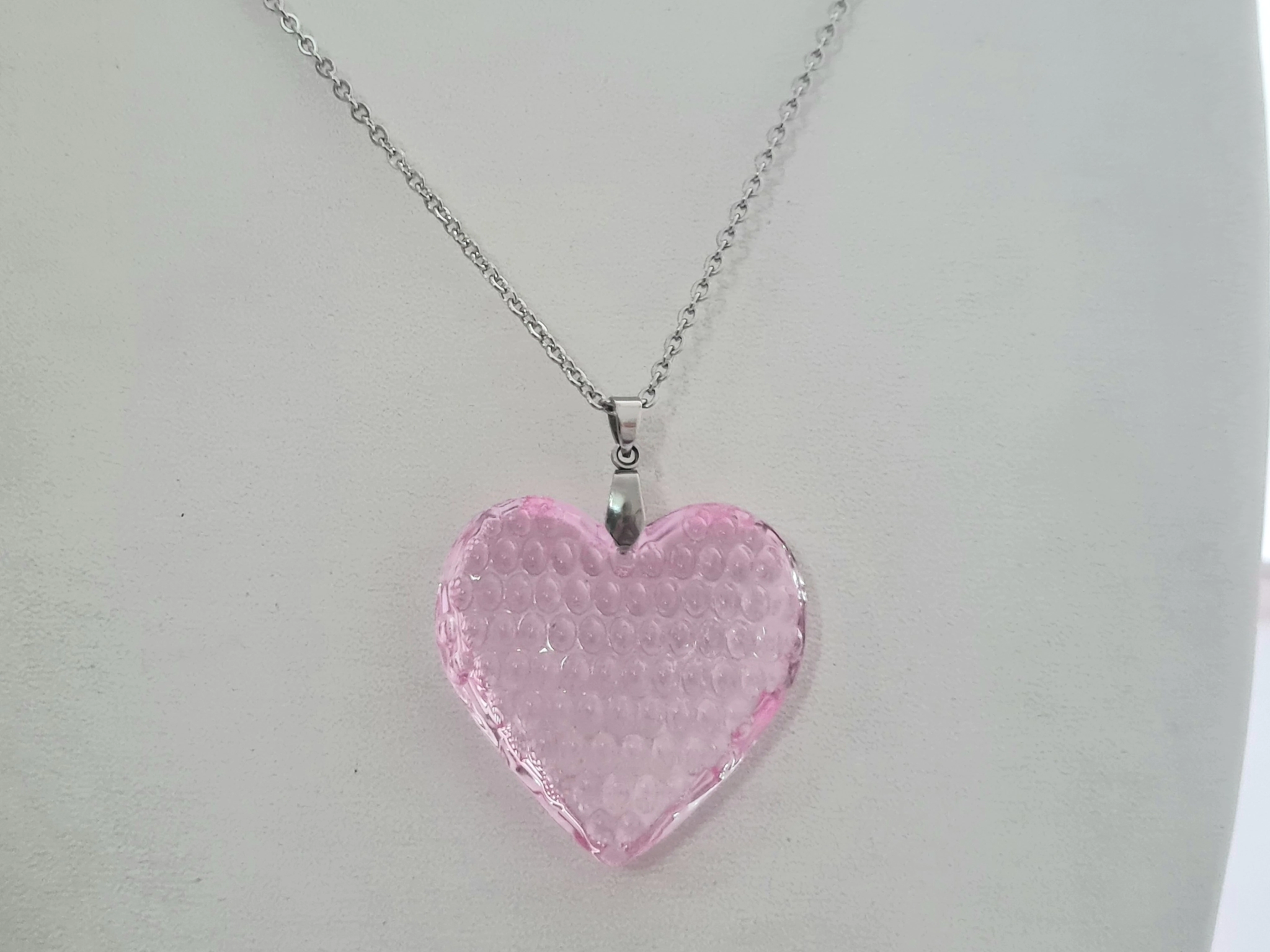 AQC0097 Cadena con dije corazn XL ROSA 70cm