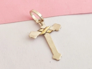 DI621 Dije cruz con dublé 1.3x2cm