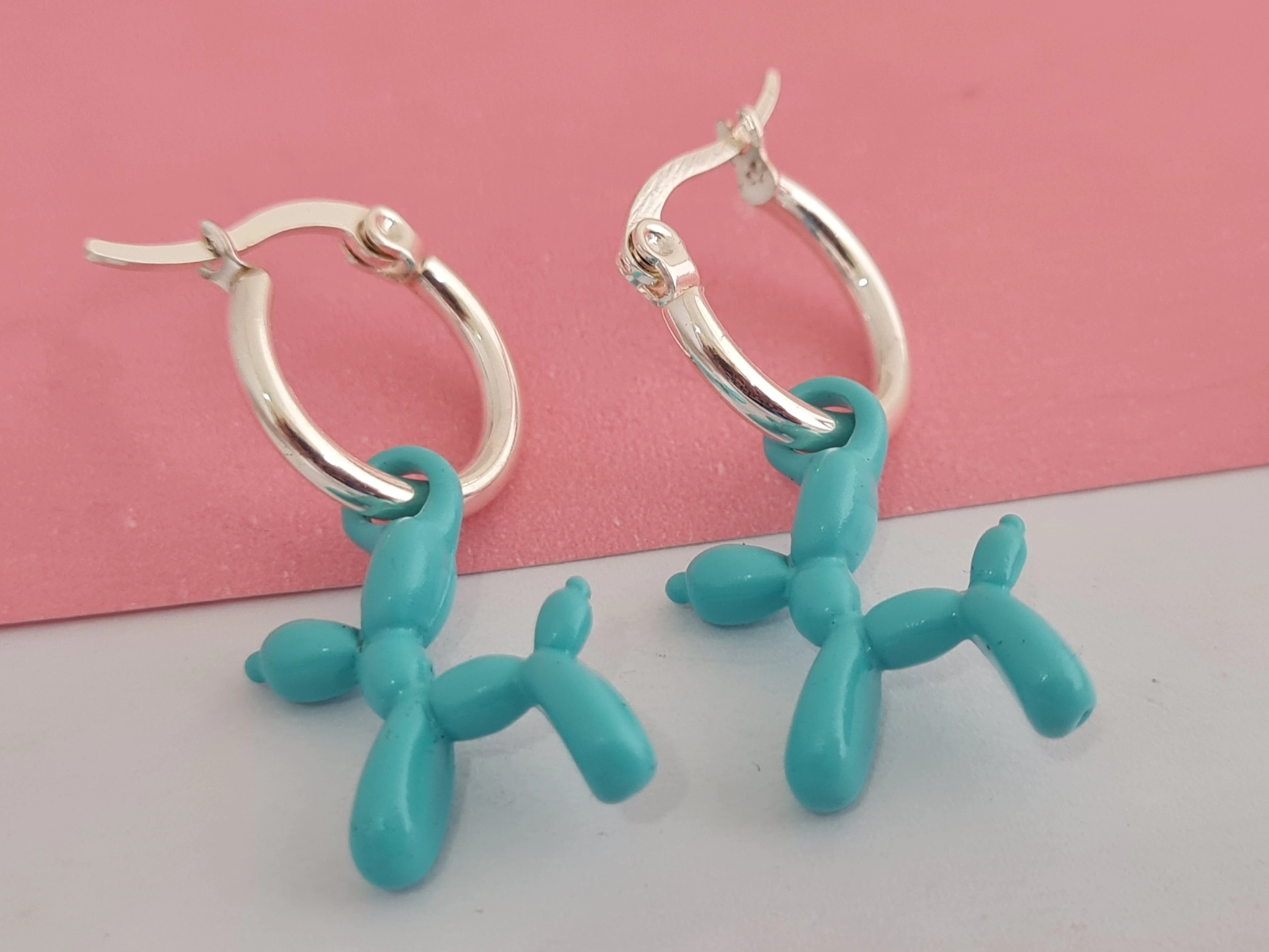 ABA3708 Aros argollas con perrito celeste 1.5cm