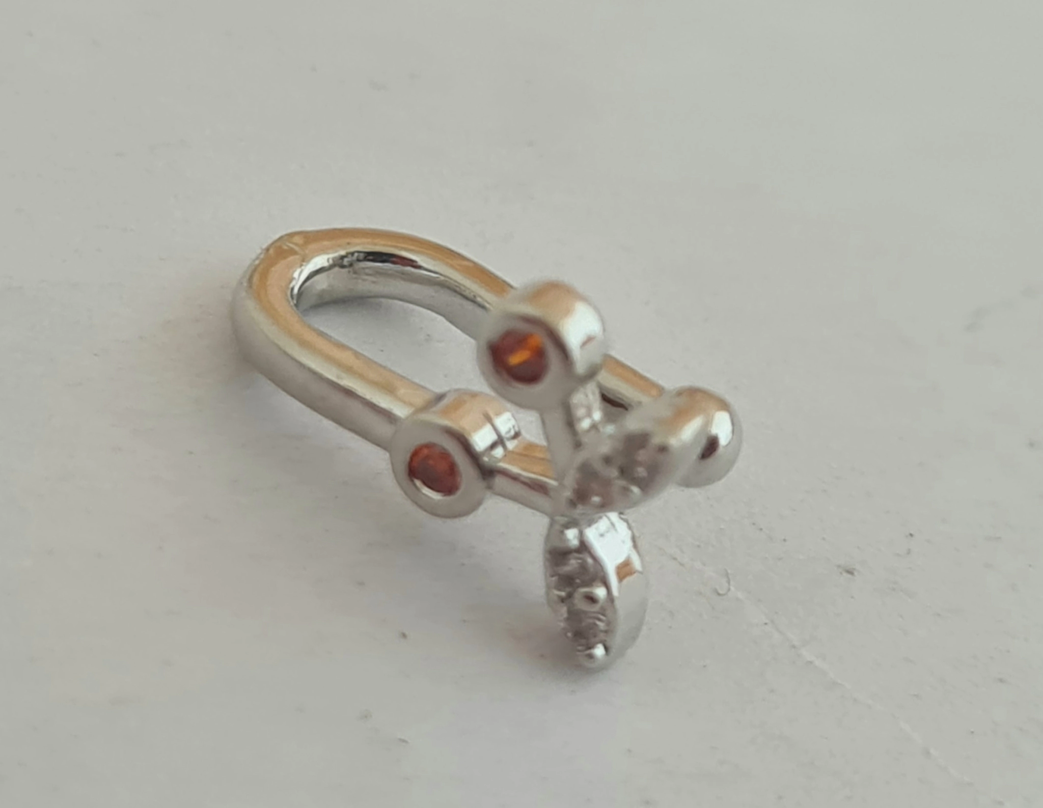 AQA1830 Aro CUFF individual cereza cubics
