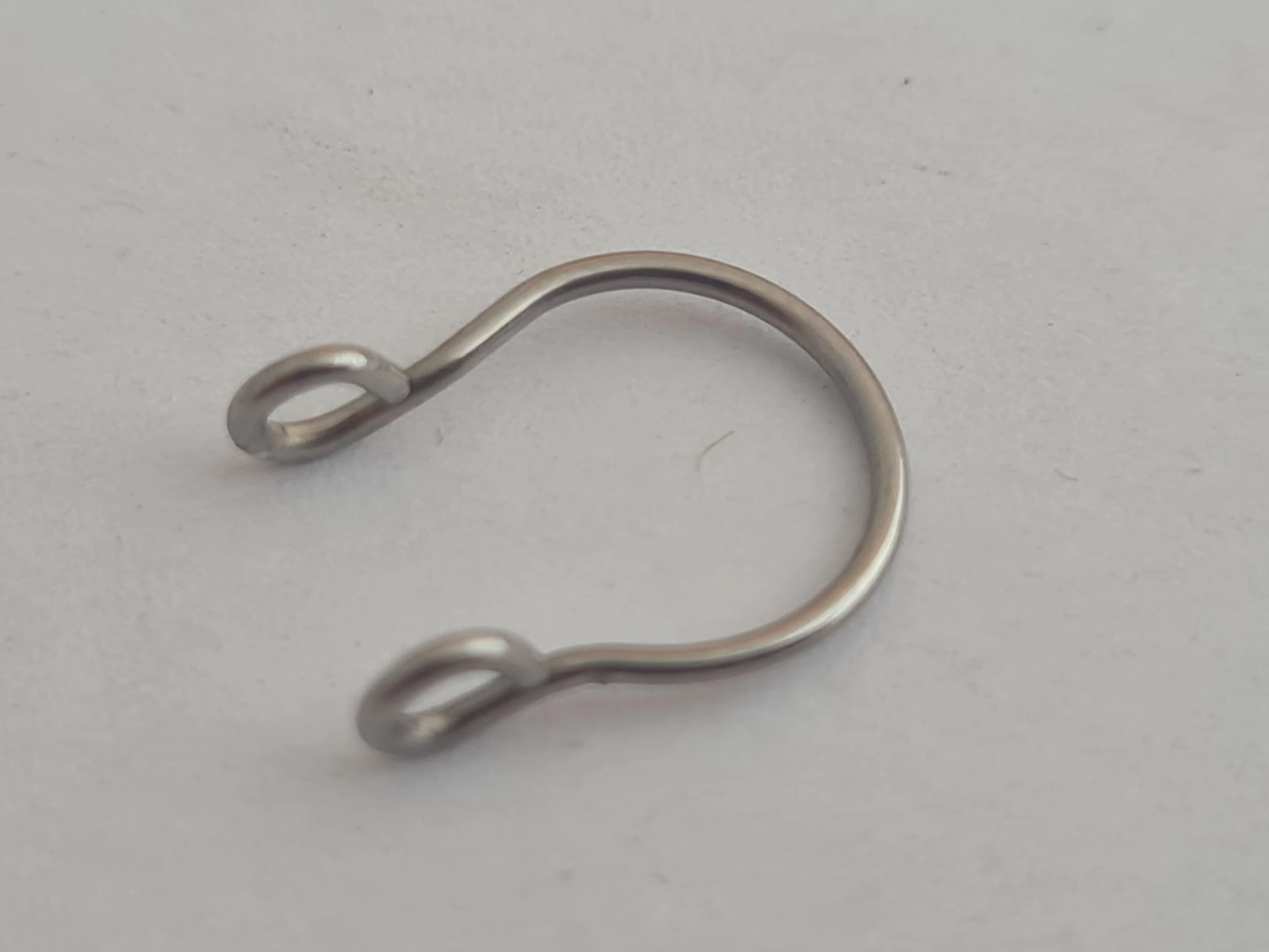 AQPI0028 Piercing sin perforacin 