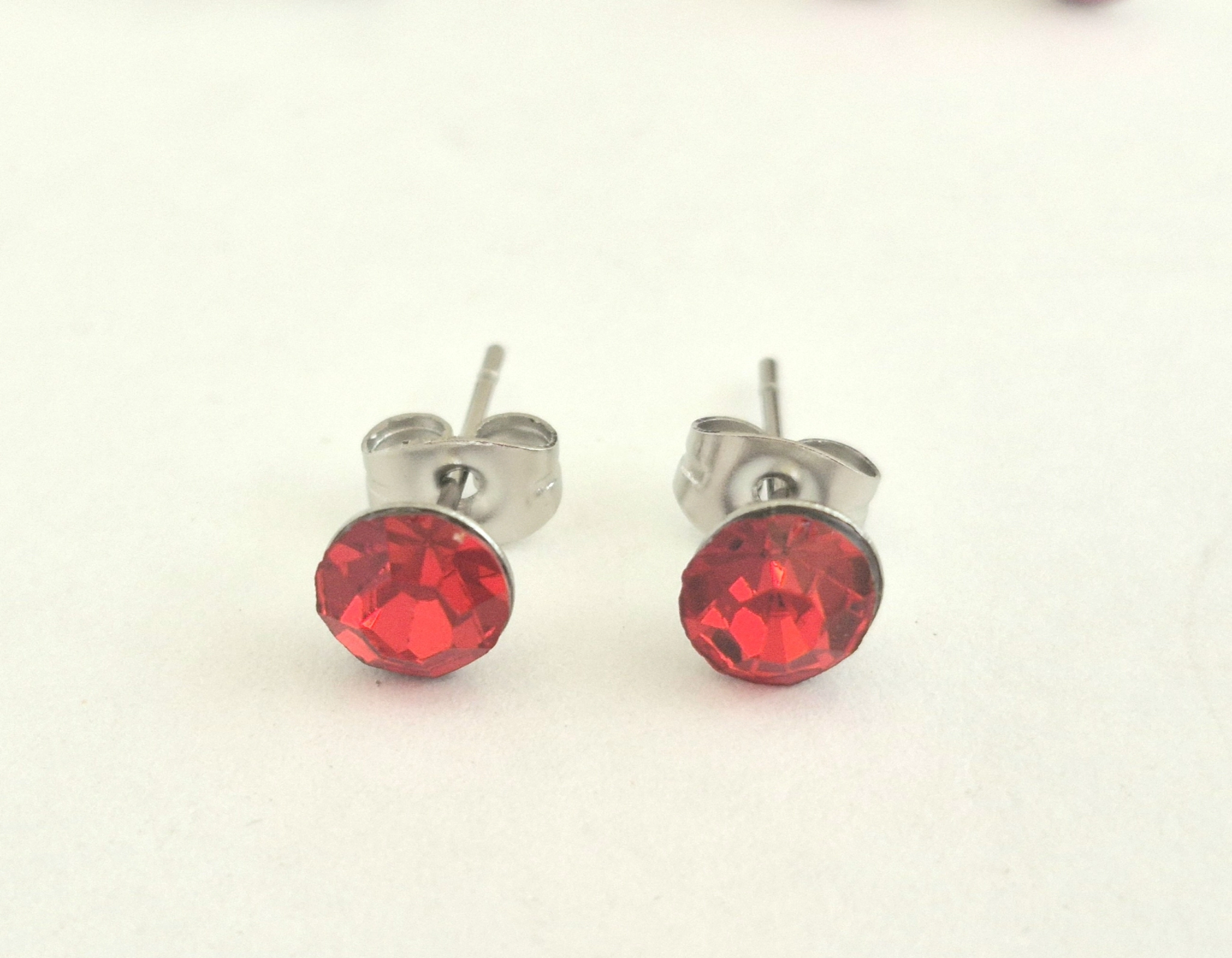 AQA01869 Aros cubics ROJO
