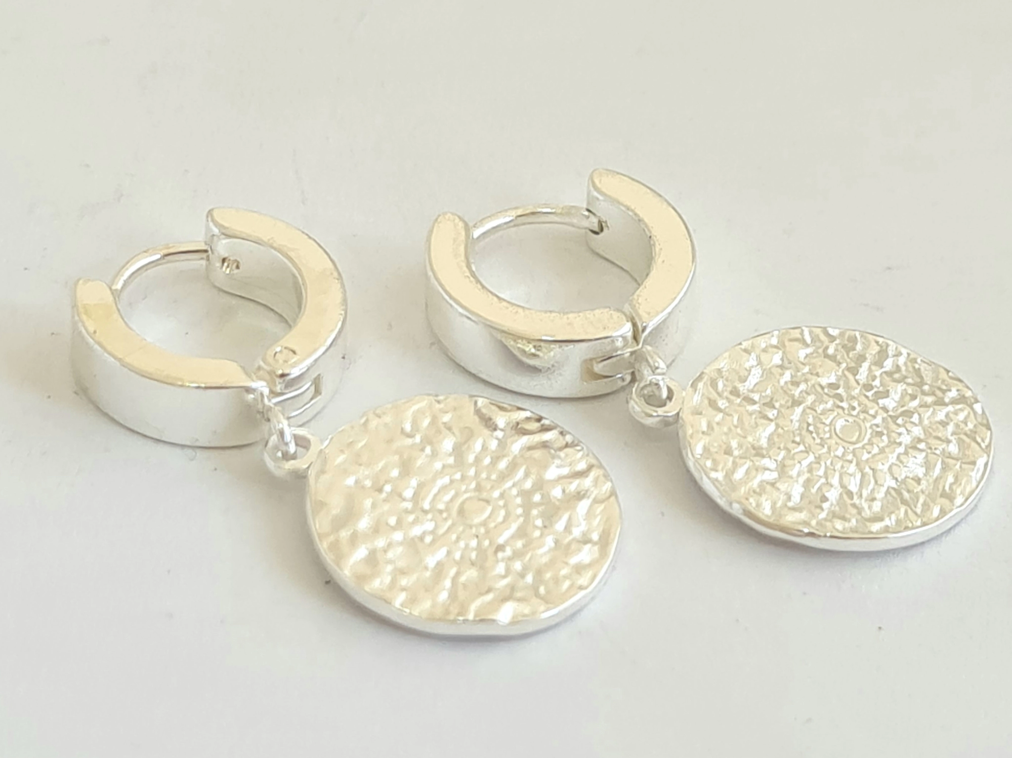 ABA4492 Aros argollas con chapa 1.4cm