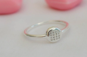 L-AN0025 Anillo círculo micropavé