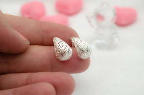 L-AR0295 Aros gotita enrejada