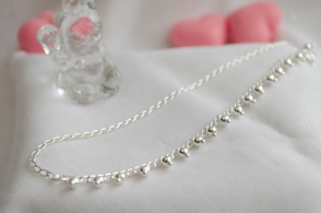 L-TO0011 Tobillera bolitas colgantes 26cm