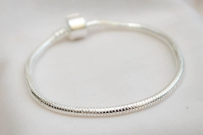 L-PU0017 Pulsera símil pandora 