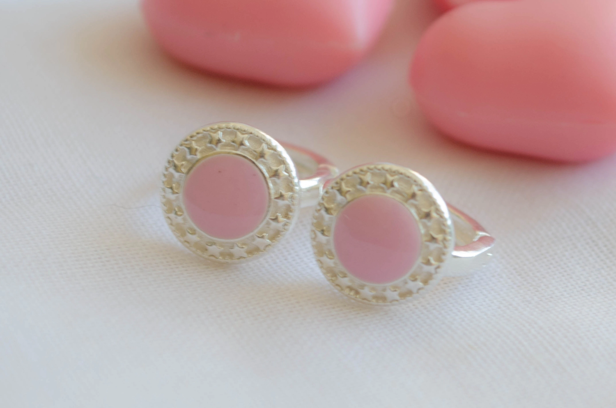 L-AR0486 Aros tipo bulgary resinados 1.3cm ROSA