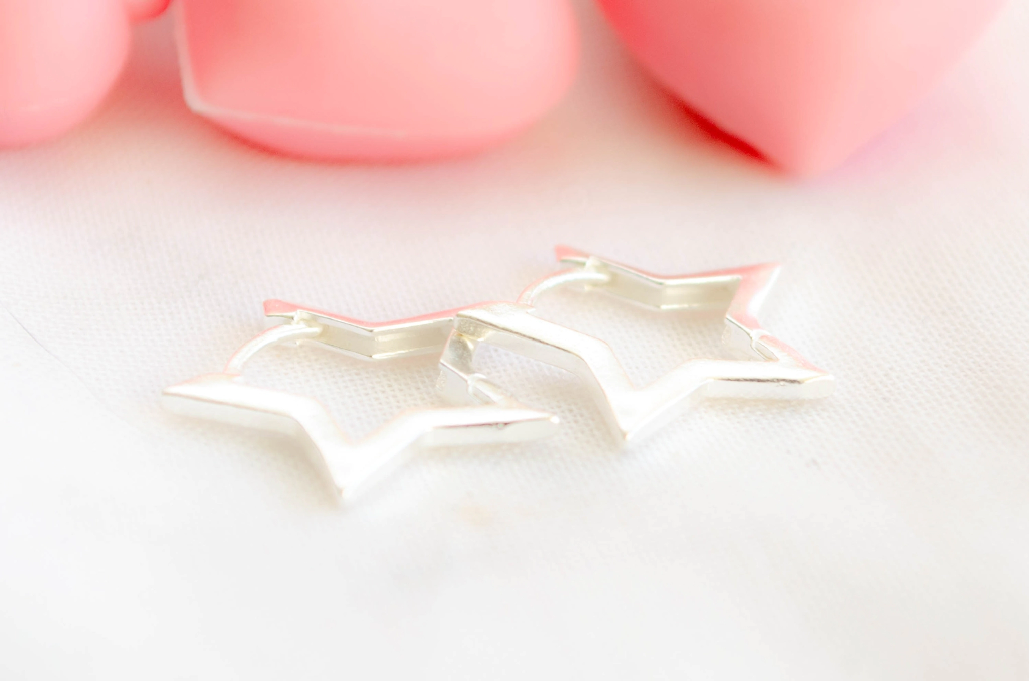 L-AR0508 Aros  argollas estrellas 1.7cm