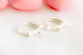 L-AR0512 Aros  argollas con puntos 1.5cm