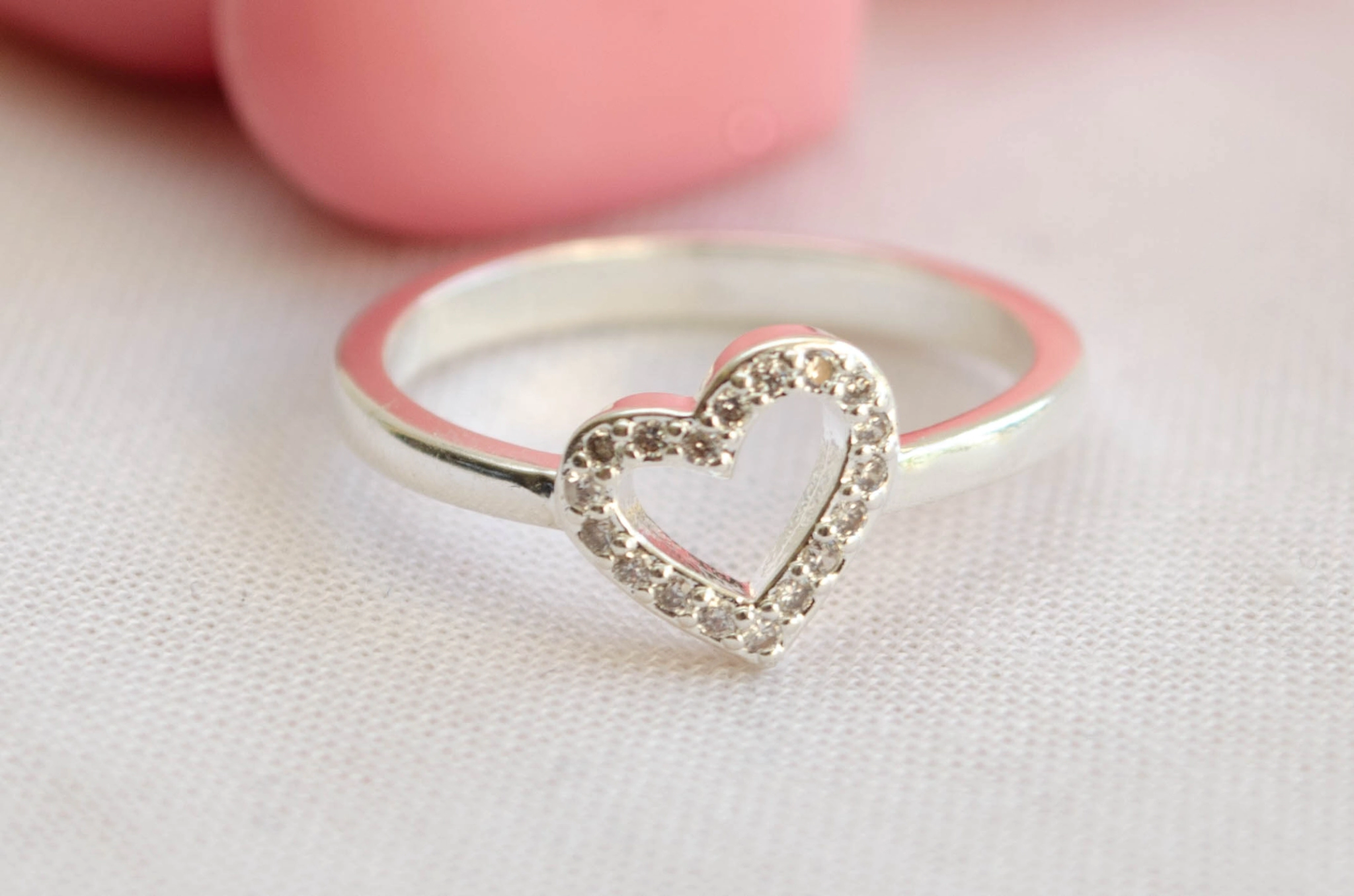 L-AN0048 Anillo corazn micropav