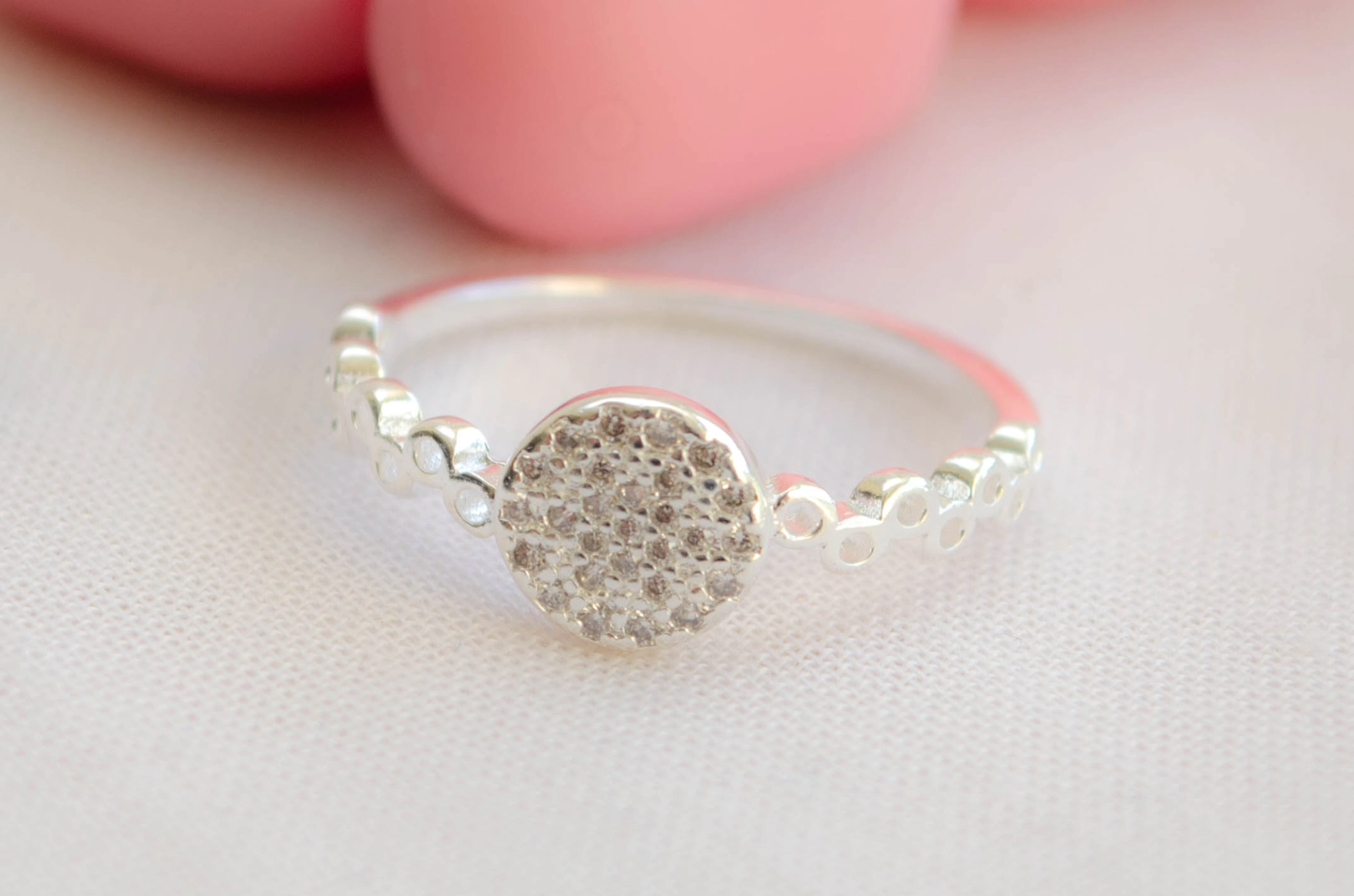 L-AN0055 Anillo torsado crculo micropav