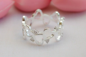 L-AN0068 Anillo corazones