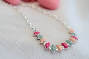 L-PU0064 Pulsera formitas resinadas colorse 18+4cm