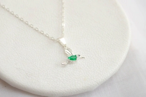 L-CA0030 Cadena 40cm+colibr&iacute; VERDE