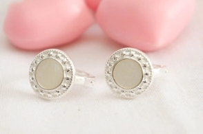 L-AR0486 Aros tipo bulgary resinados 1.3cm BLANCO