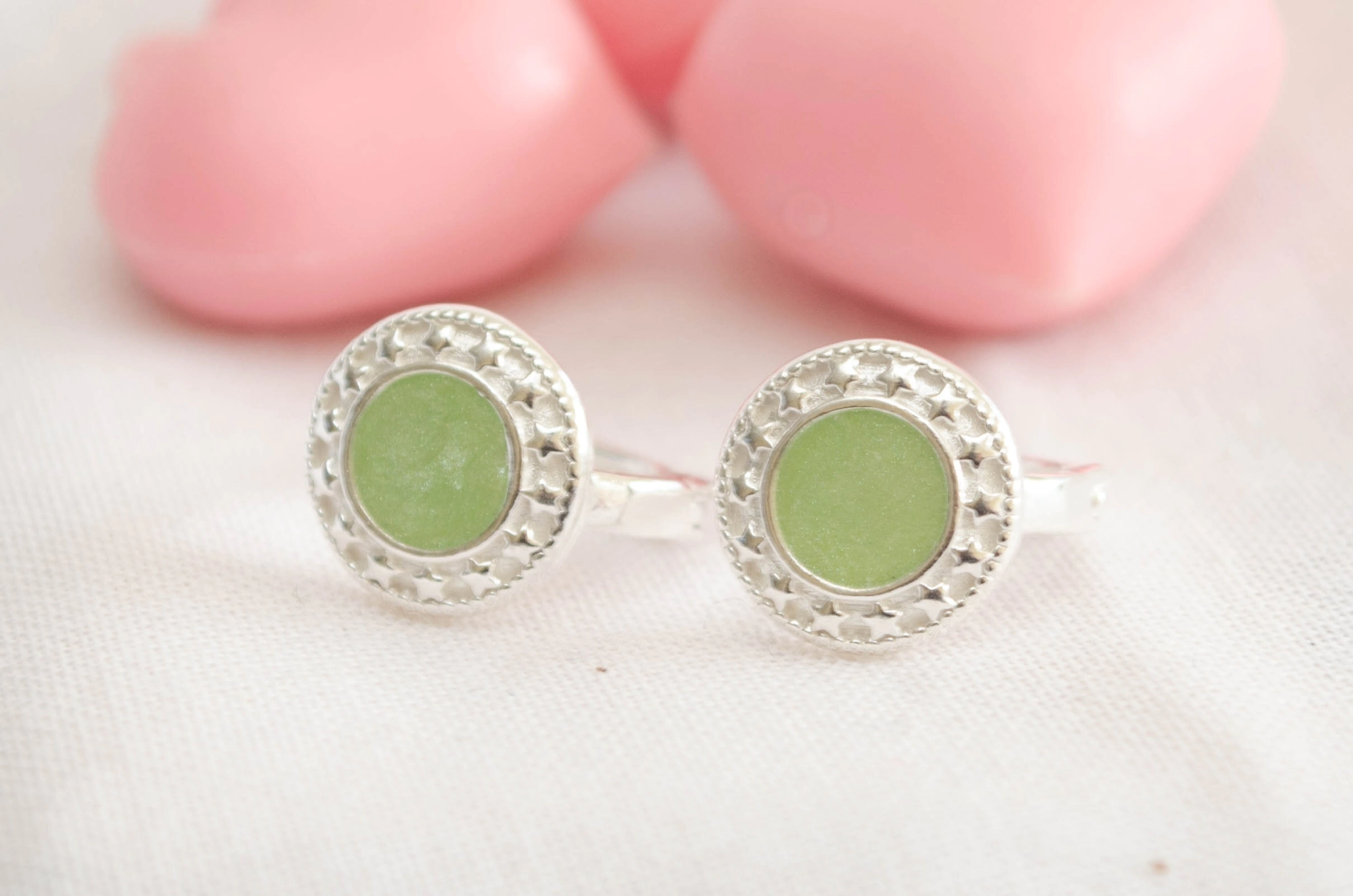 L-AR0486 Aros tipo bulgary resinados 1.3cm VERDE