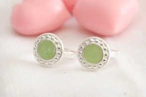 L-AR0486 Aros tipo bulgary resinados 1.3cm VERDE