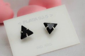L-AR0767 Aros triangulos cubic NEGRO