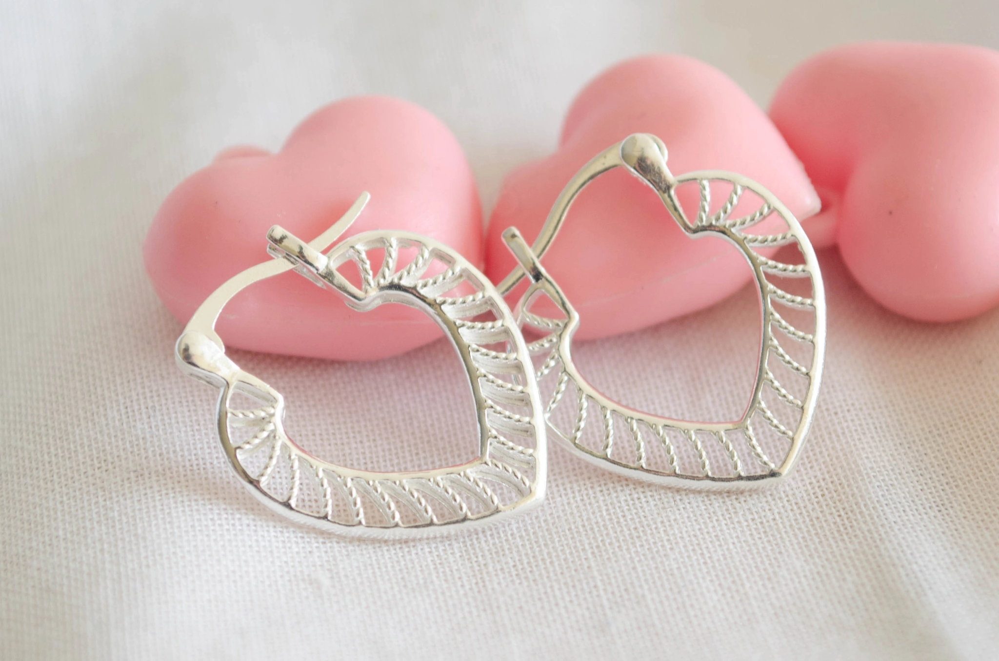 L-AR0821 Aros argolla plana triangulares 2cm