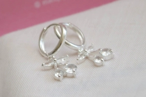 L-AR0878 Aros argollas con cerezas TRANSPARENTE