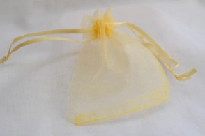 Bolsas organza 7x9cm BEIGE