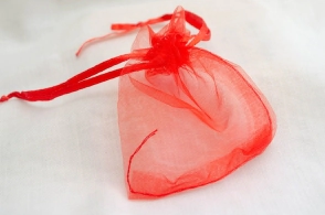 Bolsas organza 7x9cm ROJO