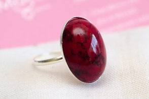 L-AN0118 Anillo simil piedra forma OVALO BORDO