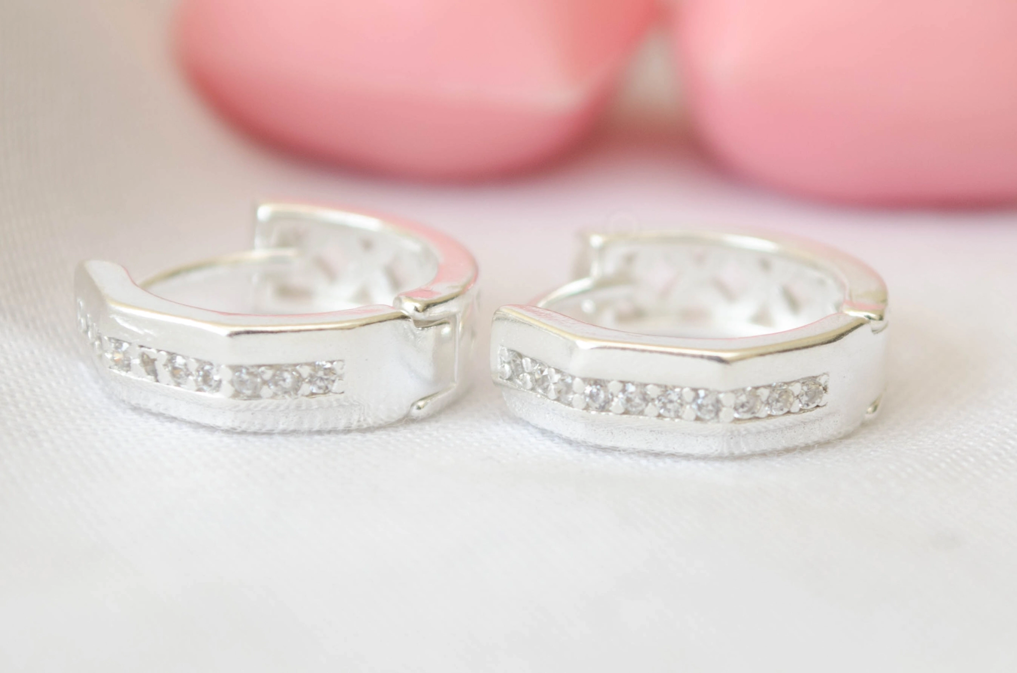 L-AR0916 Aros brillantes hexagonales 1.5cm