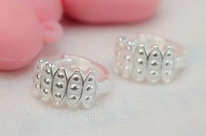 L-AR0901 Aros cubanos ovalos puntos 1.3cm