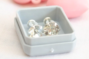 ABRI1168 Aros abridores bot&oacute;n cubic TRANSPARENTE