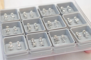 PROMO4 Docena abridores plata lisa surtidos