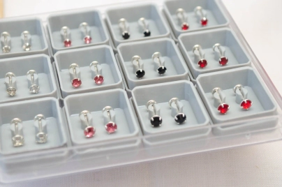 PROMO5 Docena abridores cubics colores