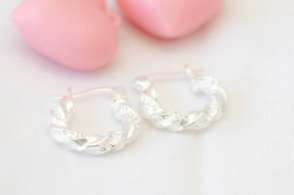 L-AR0926 Aros argollas torsadas