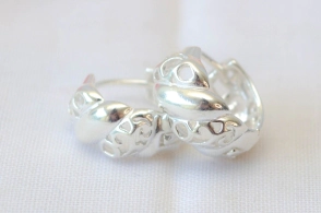L-AR0946 Aros cubanos torsados clalados