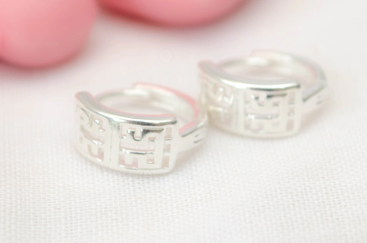 L-AR0962 Aros cubanos rectangular calado