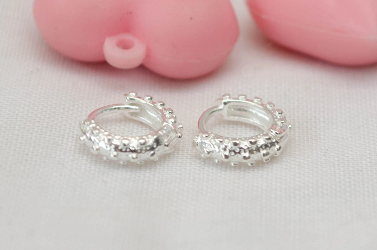 L-AR0963 Aros cubanos puntitos brillantes