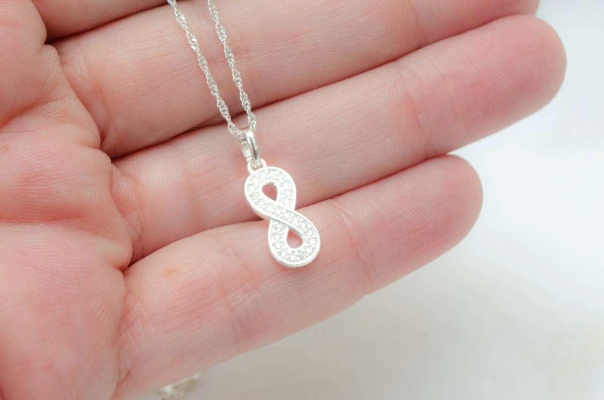 CA1366 Cadena 45cm singapur  con infinito micropav 