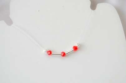 L-CA0263 Tanza con bolitas TUBOS ROJOS