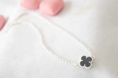 L-TO0099 Tobillera con FLOR MADRE NEGRO