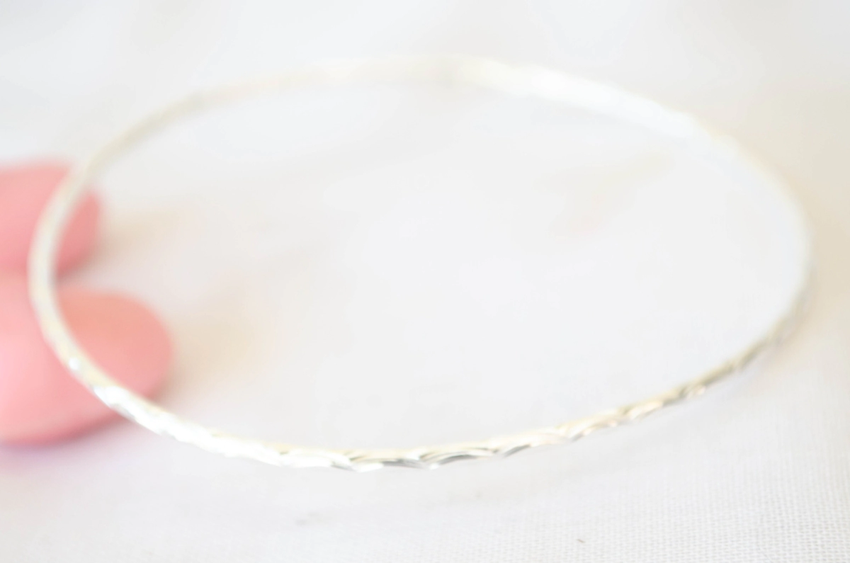 L-PU0135 Pulsera esclava  relieve 