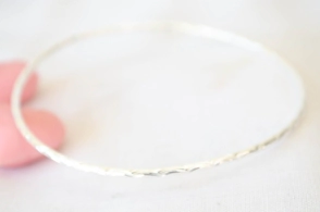 L-PU0135 Pulsera esclava  relieve 