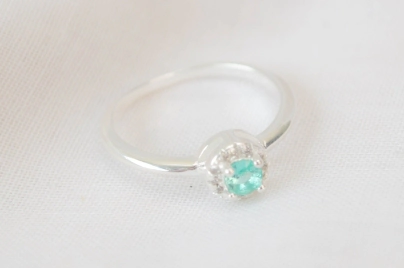 L-AN0165 Anillo piedra ACQUA cubics