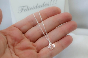 FF-0016 Sobre especial cadena 45+dije corazon cubic
